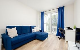 Cozy Studio Żupnicza with Parking by Noclegi Renters